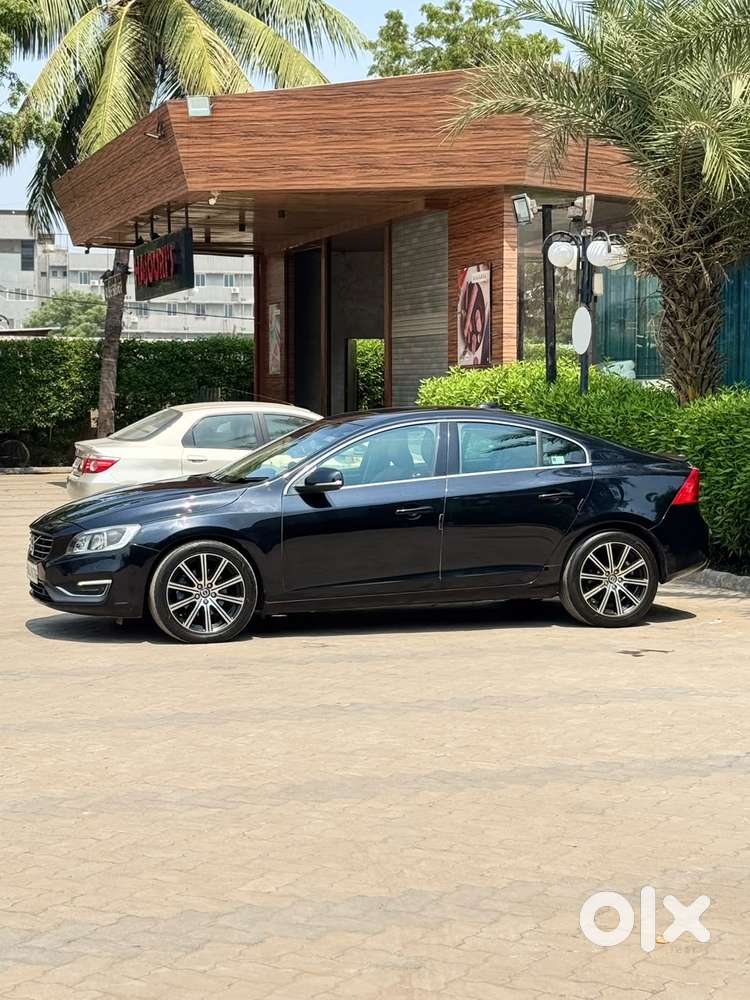 Volvo S60 D5 Inscription, 2016, Diesel