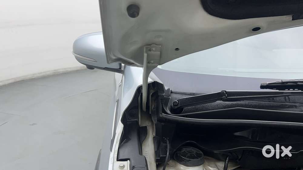 Maruti Suzuki Xl6 1.5 Alpha Plus At, 2022, Petrol