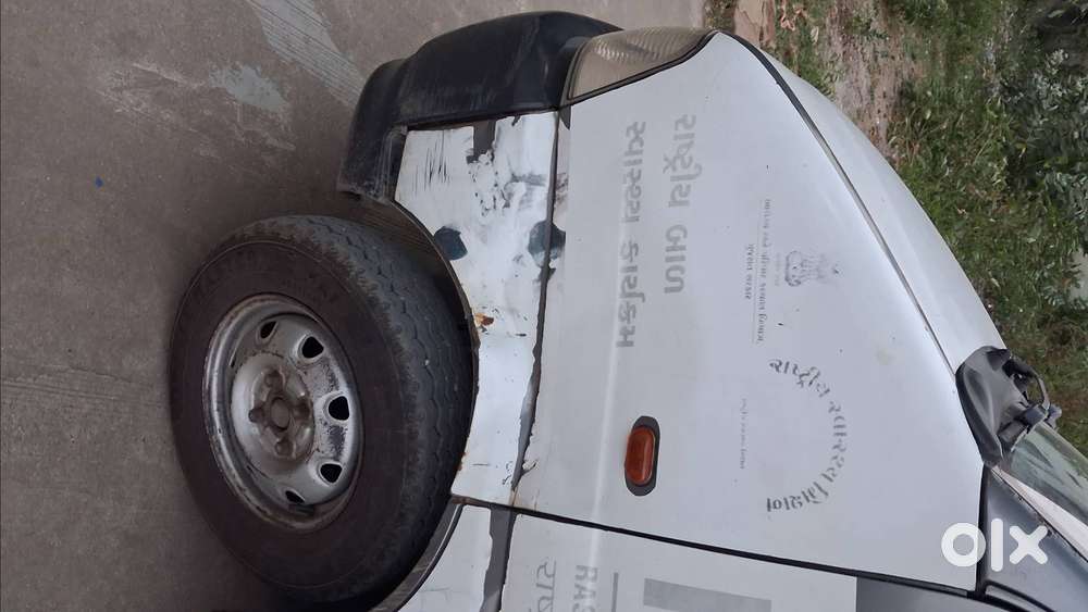 Maruti Suzuki Eeco 2016