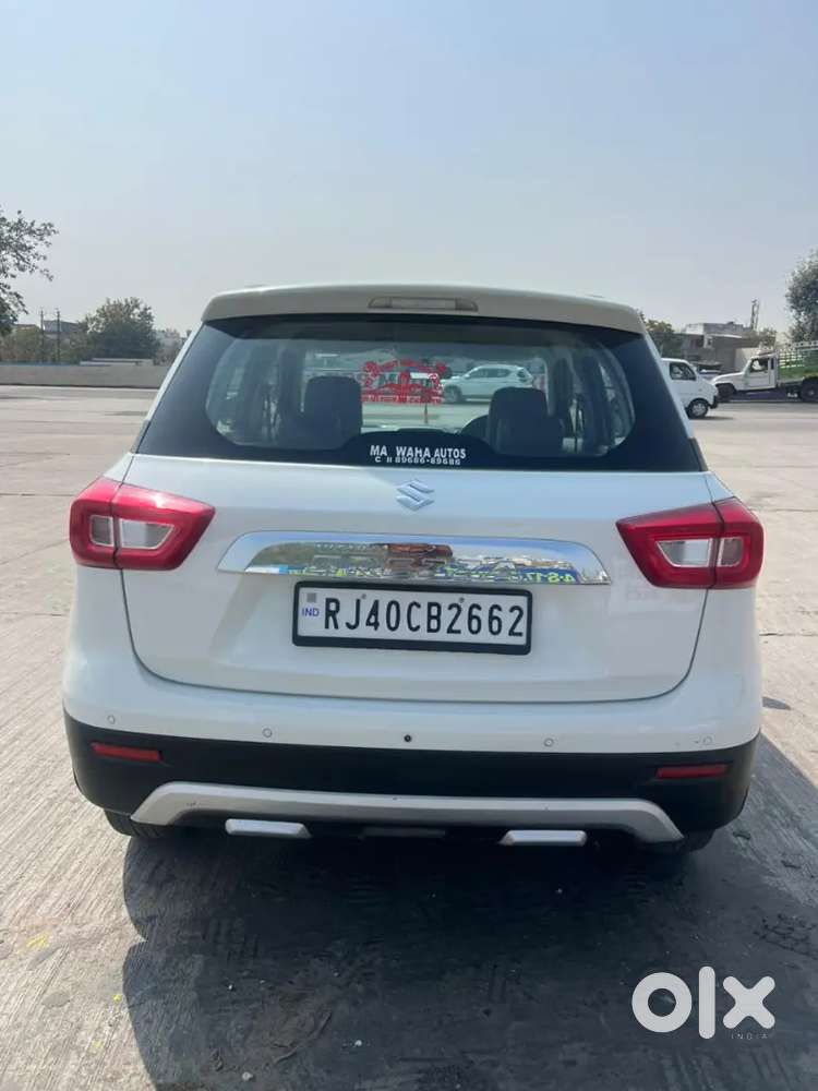 Maruti Suzuki Brezza Vxi Opt