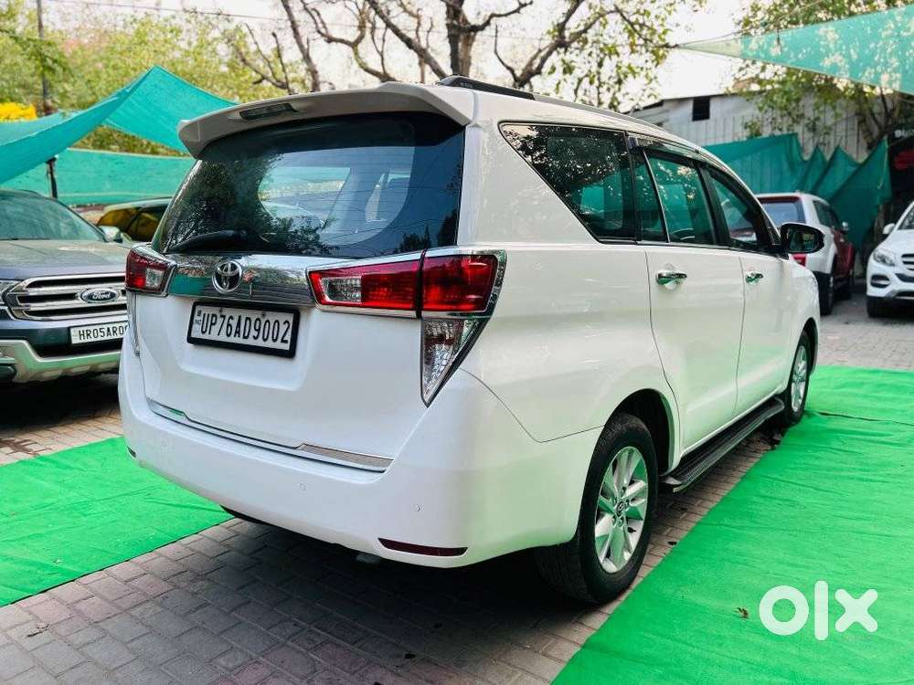 Toyota Innova Crysta 2.4 G Mt, 2019, Diesel