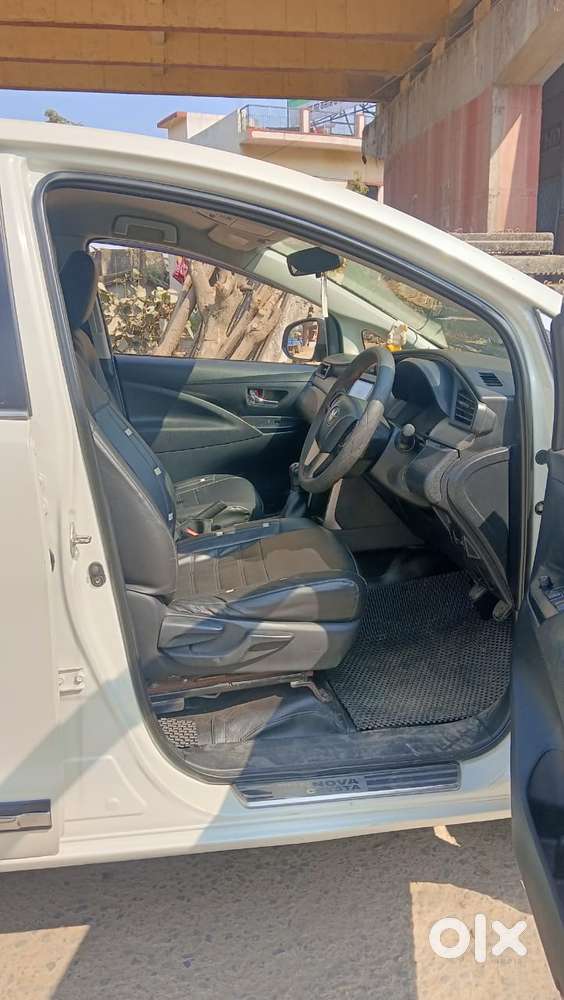 Toyota Innova Crysta 2.4 G Mt, 2018, Diesel