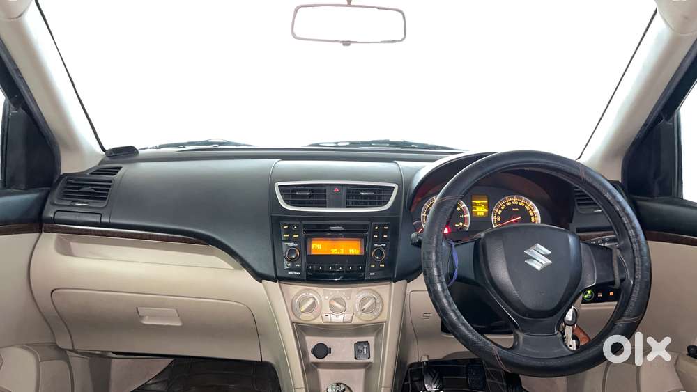 Maruti Suzuki Swift Dzire 1.2 Vxi Bsiv, 2016, Cng & Hybrids