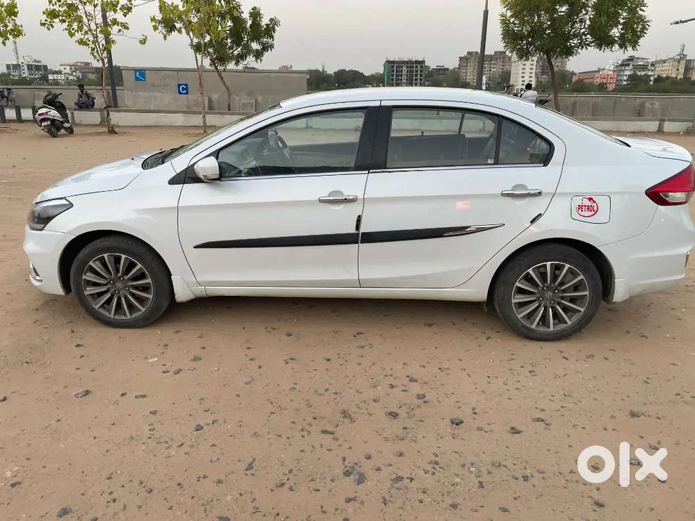 Maruti Ciaz Alpha Hybrid
