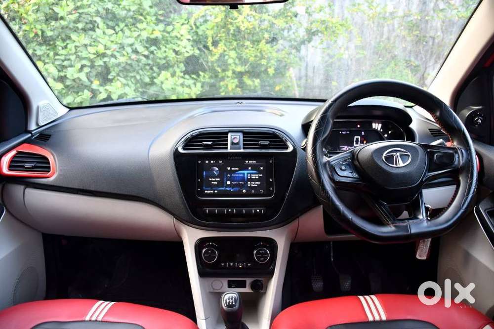 Tata Tiago, 2024, Petrol