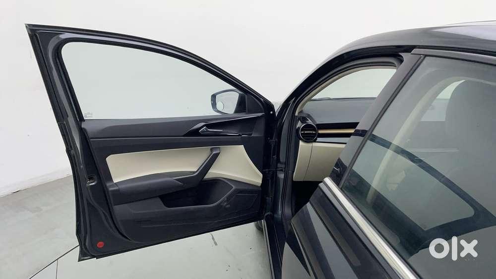 Skoda Slavia Style 1.5l Tsi Dsg, 2022, Petrol