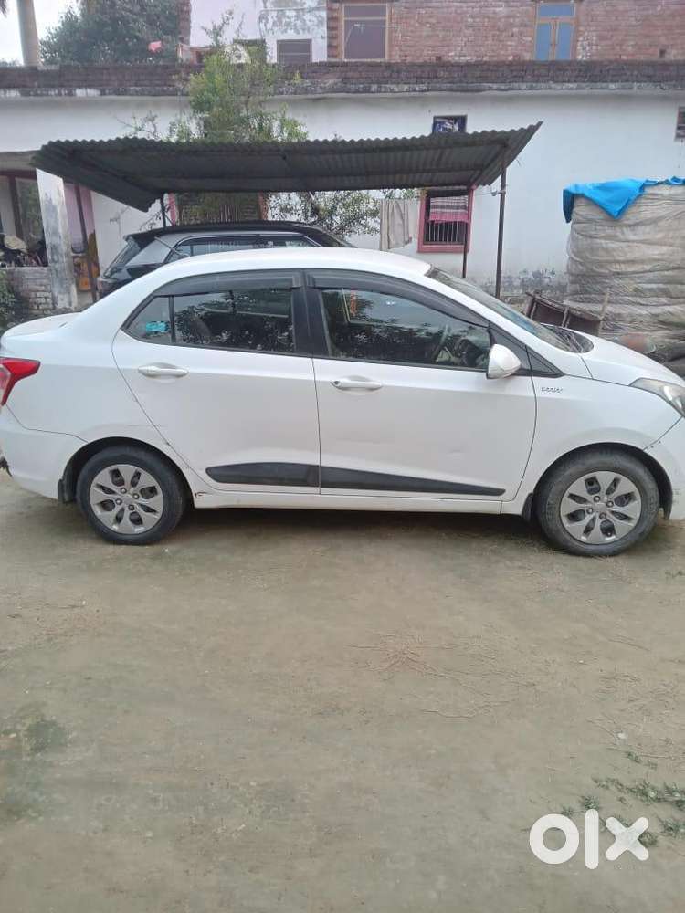 Hyundai Xcent  2015 Petrol Well Maintained