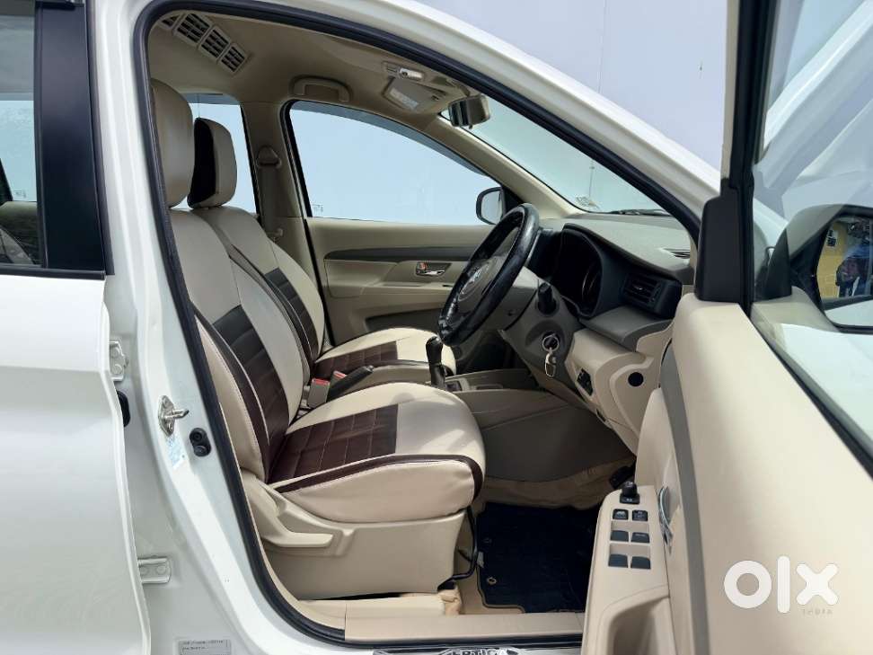 Maruti Suzuki Ertiga 1.5 Vxi, 2021, Petrol