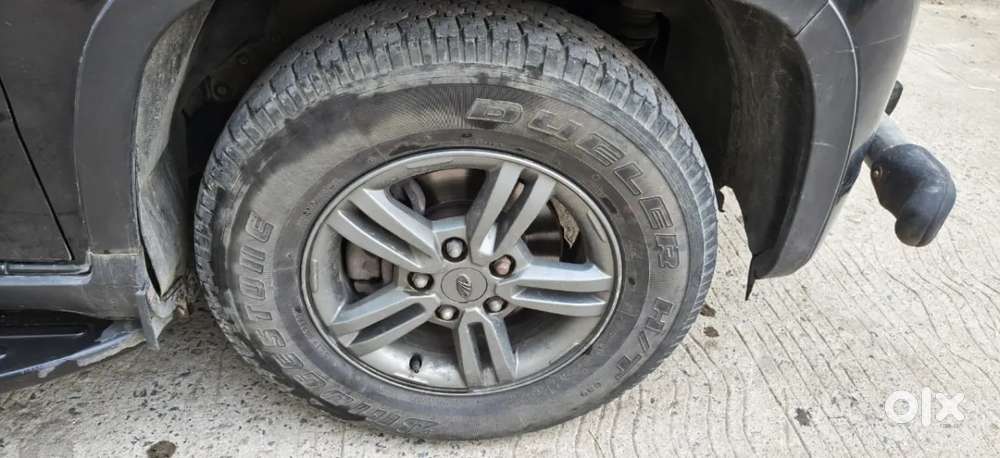 Mahindra Tuv 300 T10, 2019, Diesel