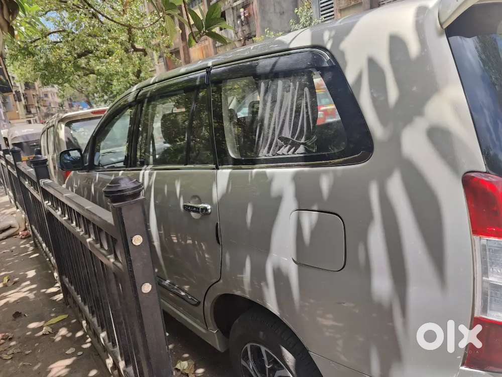 Toyota Innova 2012 Diesel 2nd Owner
