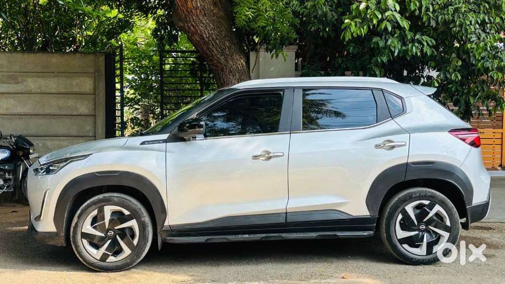Nissan Magnite 1.0 Xv Turbo Cvt, 2021, Petrol