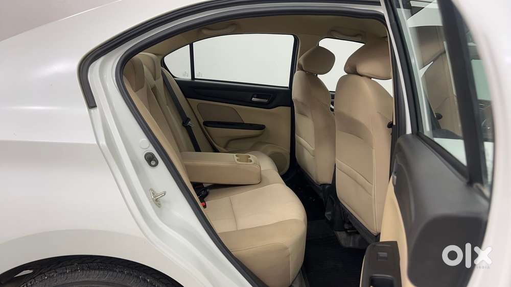 Honda Amaze Vx 1.2 Petrol Mt, 2023, Petrol