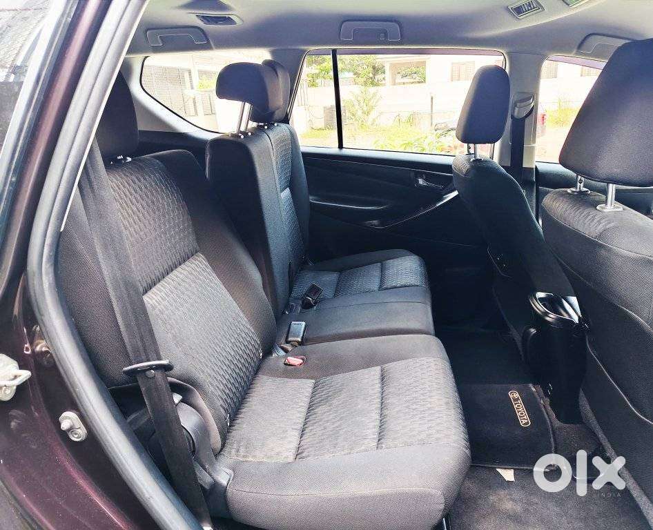 Toyota Innova Crysta 2.8 Gx At, 2017, Diesel