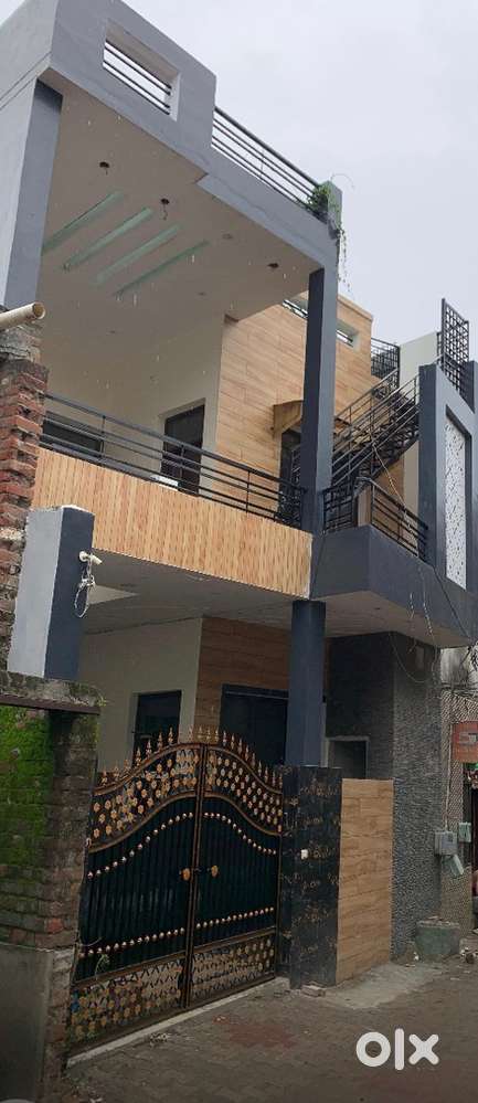 178 Gaj Brand New Commercial Building For Rent - India Bakery Backside