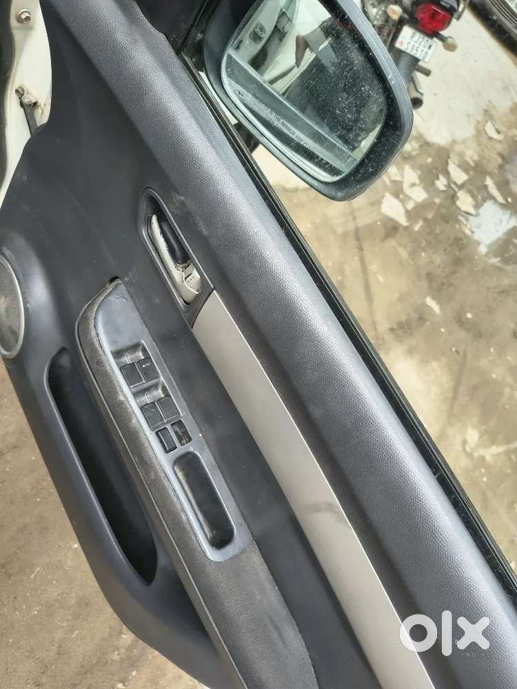 Maruti Suzuki Swift 2010 Diesel Manual