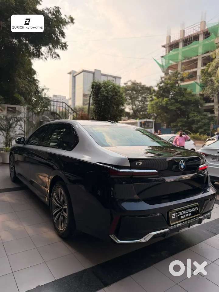 Bmw I7 Xdrive60, 2024, Electric