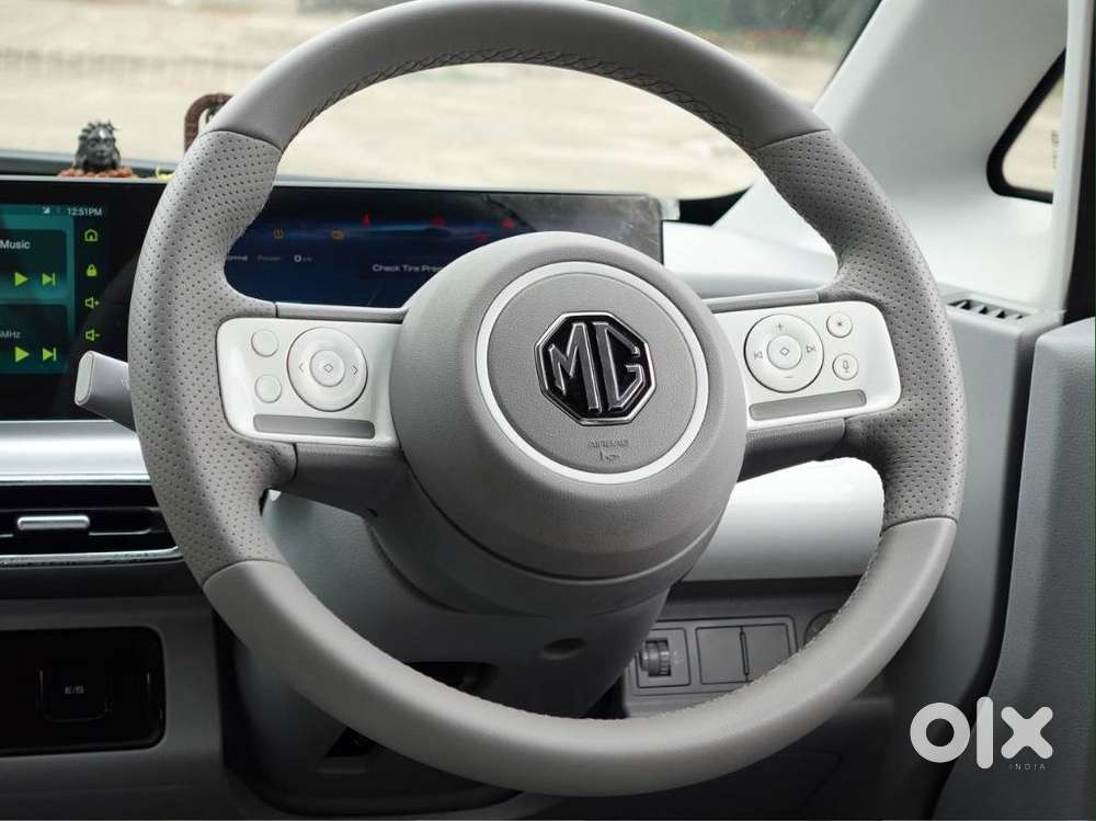 MG Comet EV Plush, 2025, Electric - Photo 3