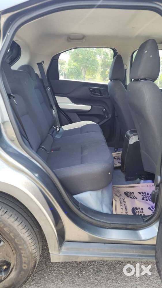 Tata Punch Pure, 2022, Petrol