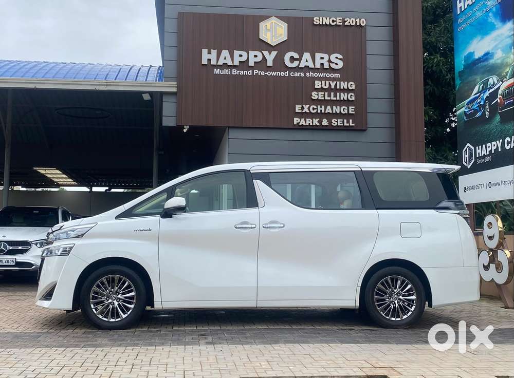 Toyota Vellfire Vip &ndash; Executive Lounge, 2022, Petrol