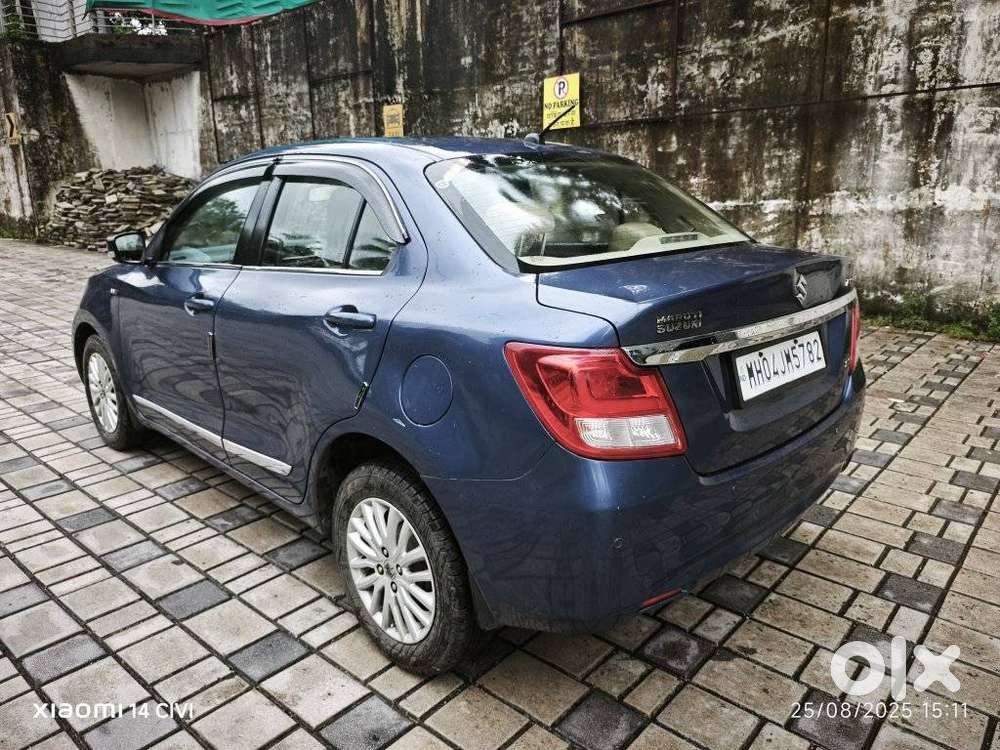 Maruti Suzuki Dzire 1.2 Zxi Amt, 2018, Petrol
