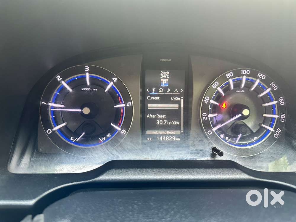Toyota Innova Crysta 2.8z Automatic, 2019, Diesel