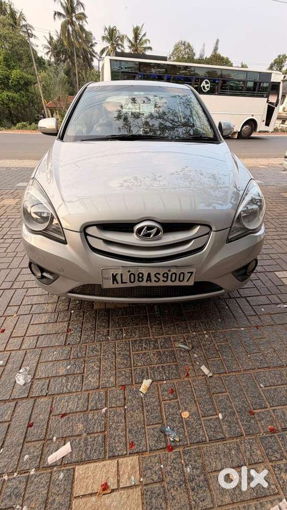 Neat And Clean Hyundai Verna 2010 Diesel Well Maintained