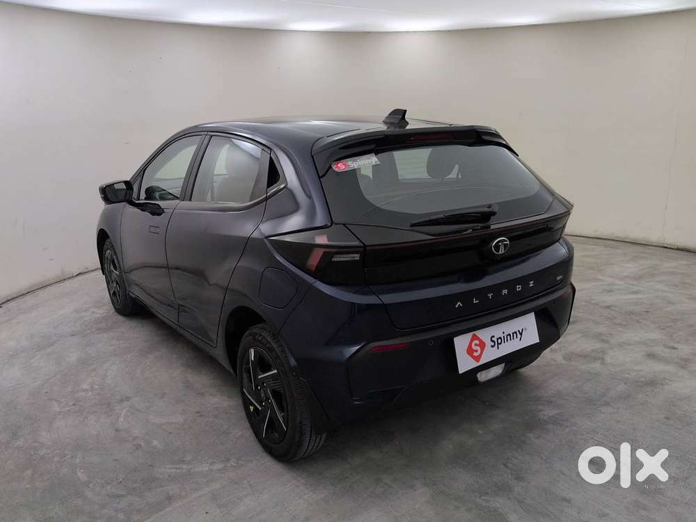 Tata Altroz Xe Petrol, 2025, Petrol