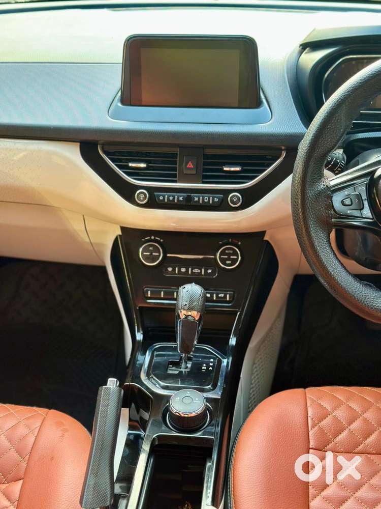 Tata Nexon Amt Xza Plus, 2020, Petrol