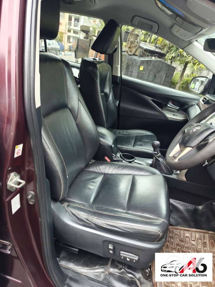 Toyota Innova Crysta