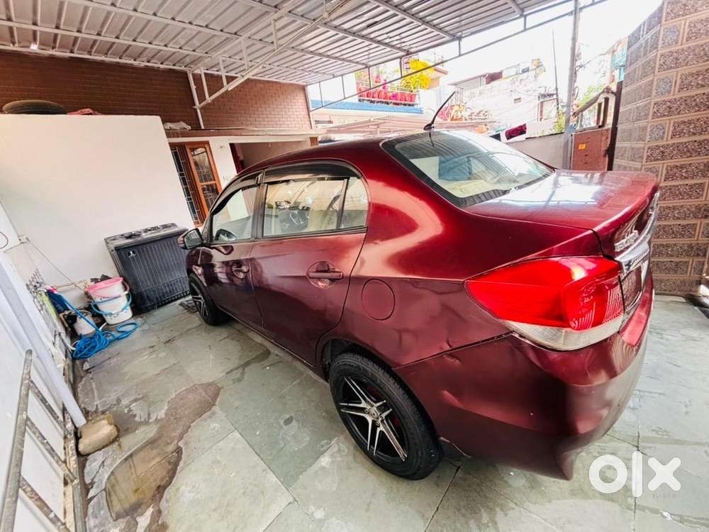 Honda Amaze 2015 Diesel Well Maintained