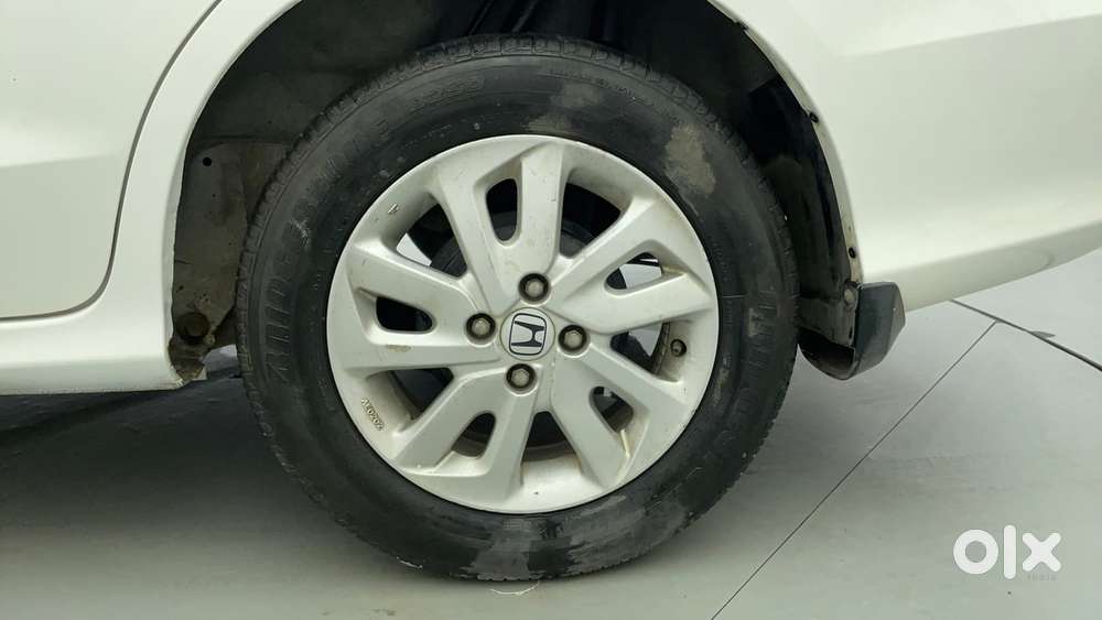 Honda Mobilio V I-vtec, 2015, Petrol