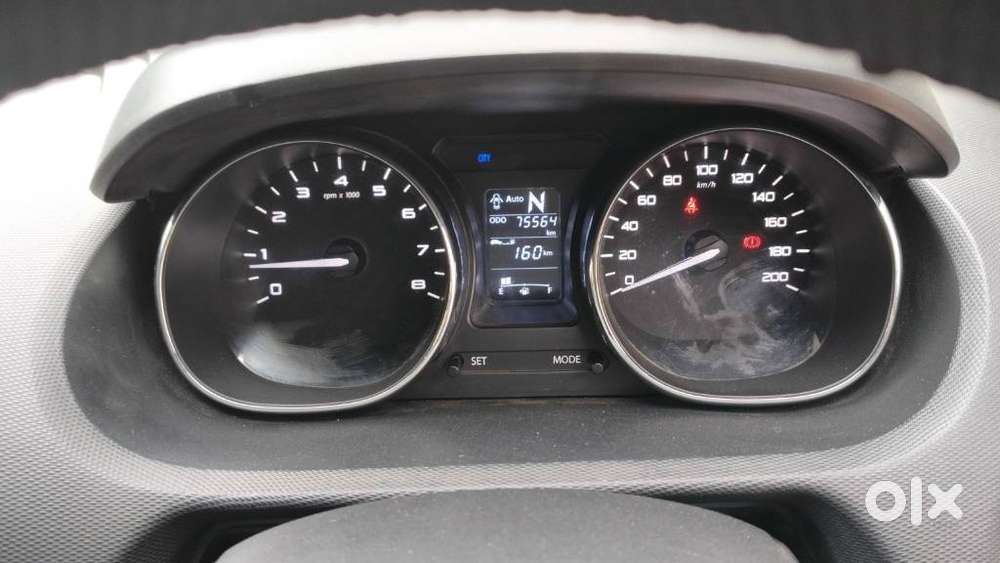 Tata Tiago, 2018, Petrol