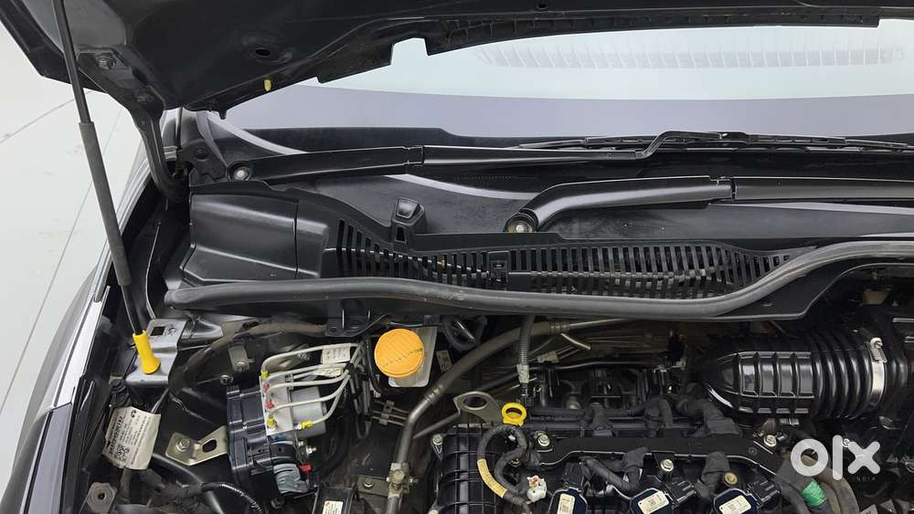 Tata Altroz 1.2 Xm Plus, 2022, Petrol