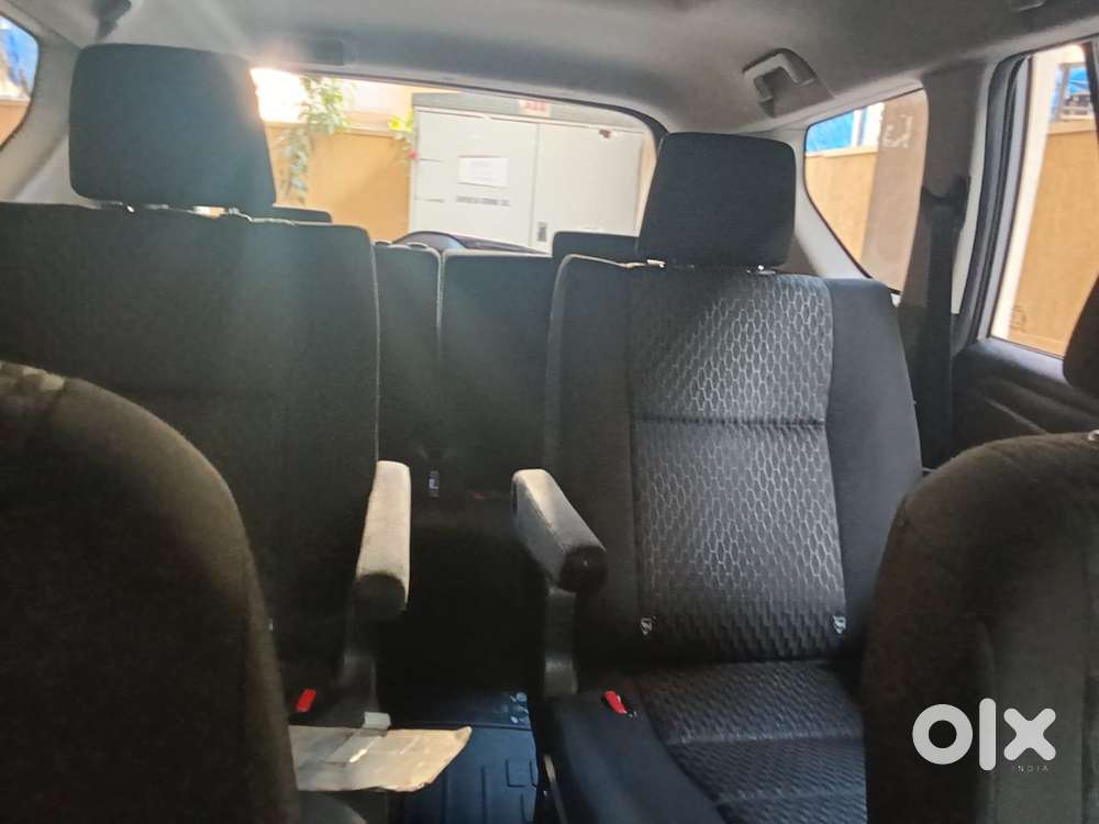 Toyota Innova Crysta 2.4 G Mt, 2022, Diesel