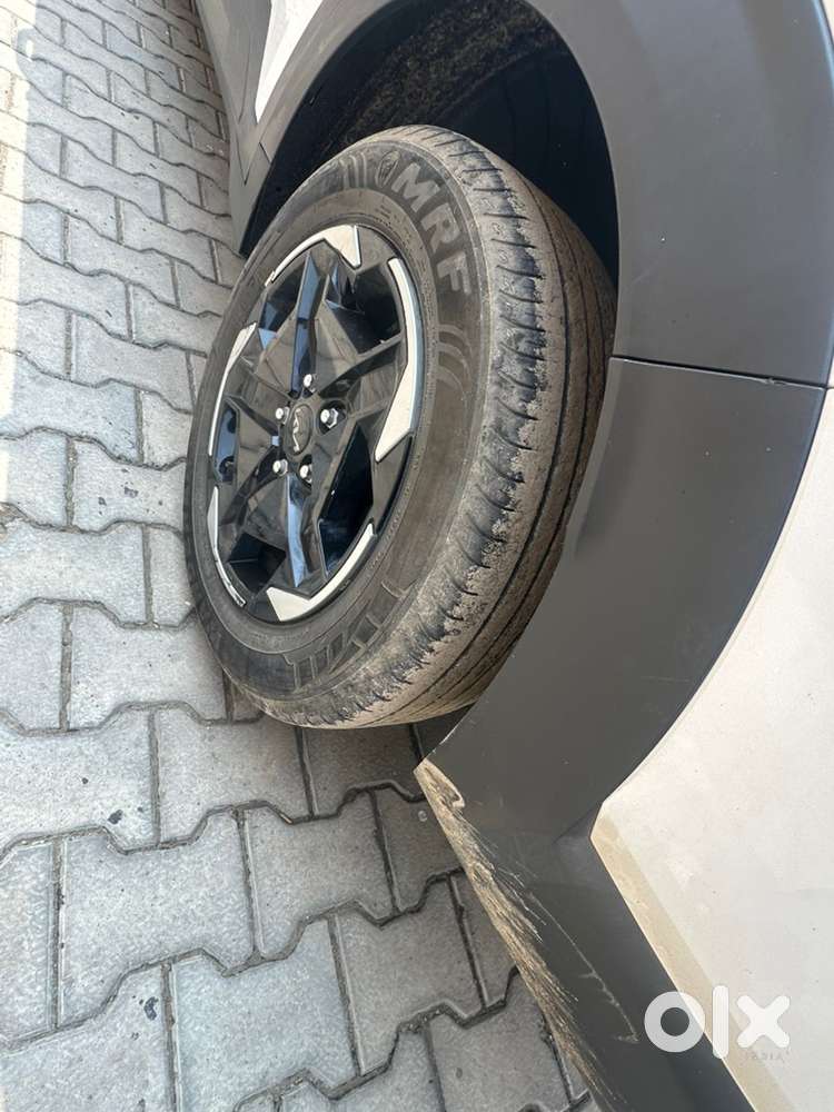 Kia Carens Clavis 2025 Diesel 18000 Km Driven