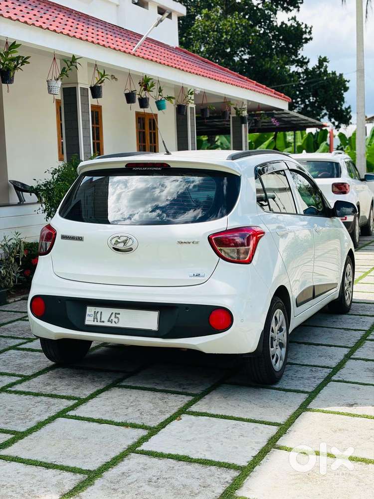 Hyundai I10 Sportz, 2019, Petrol