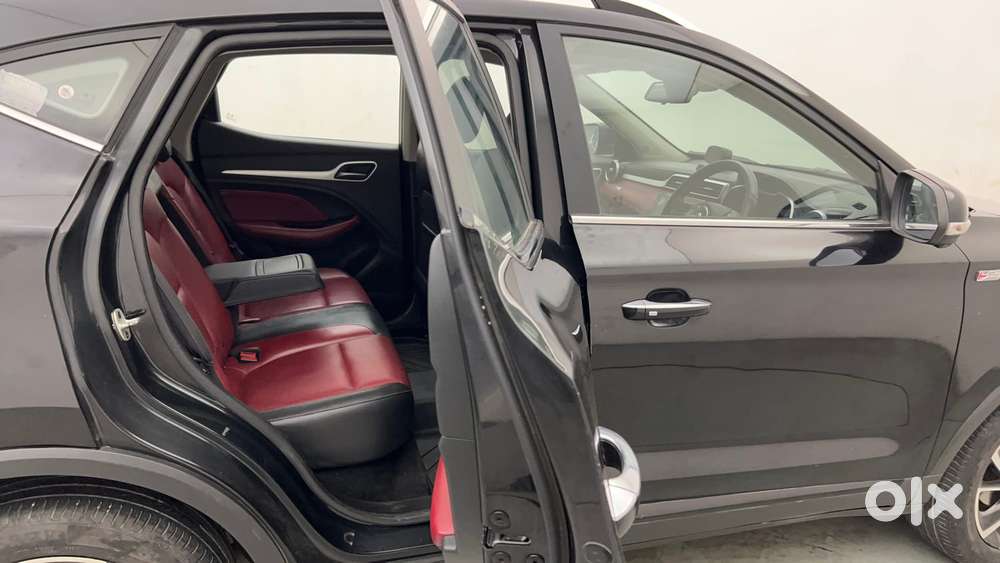 Mg Astor 1.3 Savvy Turbo At S Red, 2022, Petrol