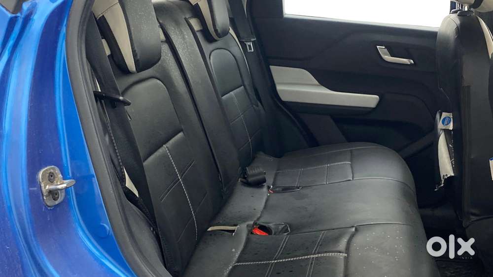 Tata Punch Creative Amt, 2022, Petrol