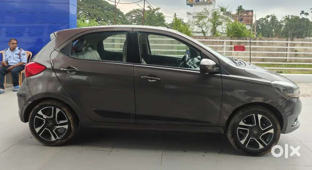 Tata Tiago Xz Plus Cng