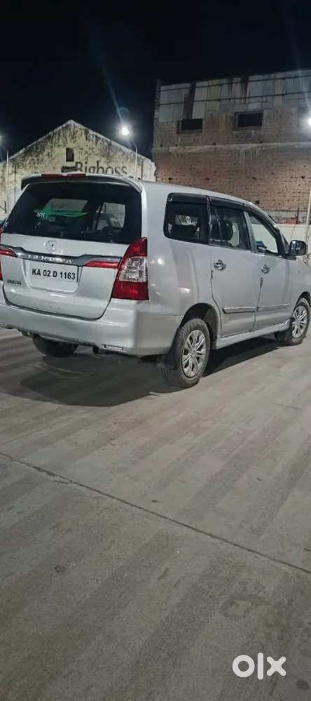 Toyota Innova 2006 Diesel 150000 Km Driven