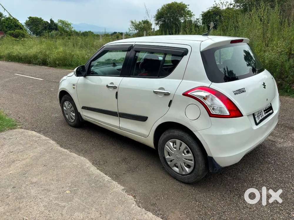 Maruti Suzuki Swift Lxi (o) 2017 Petrol