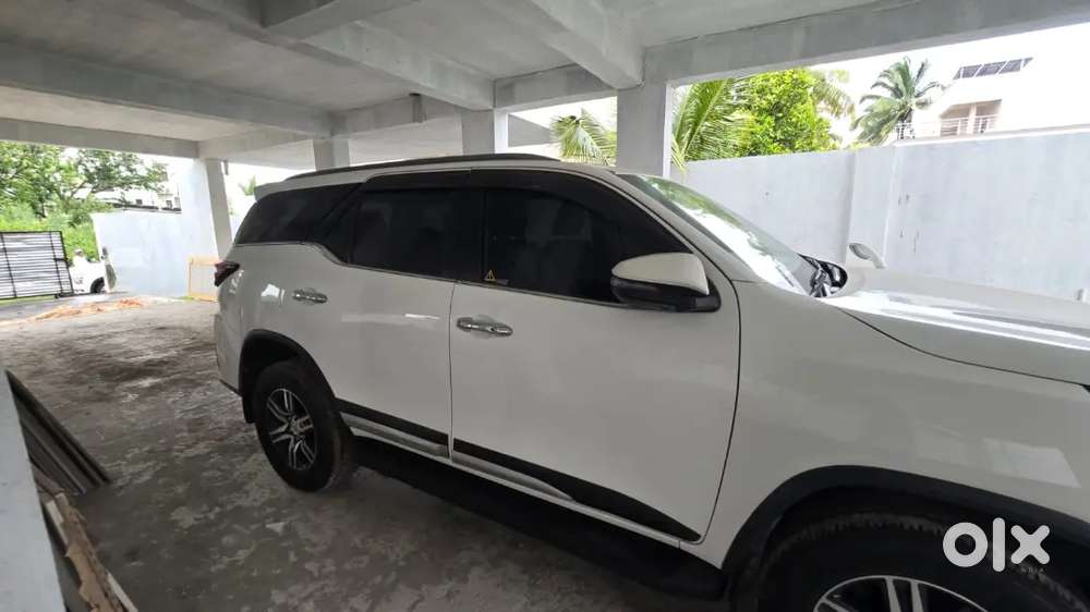 Toyota Fortuner Legender 2018 Diesel