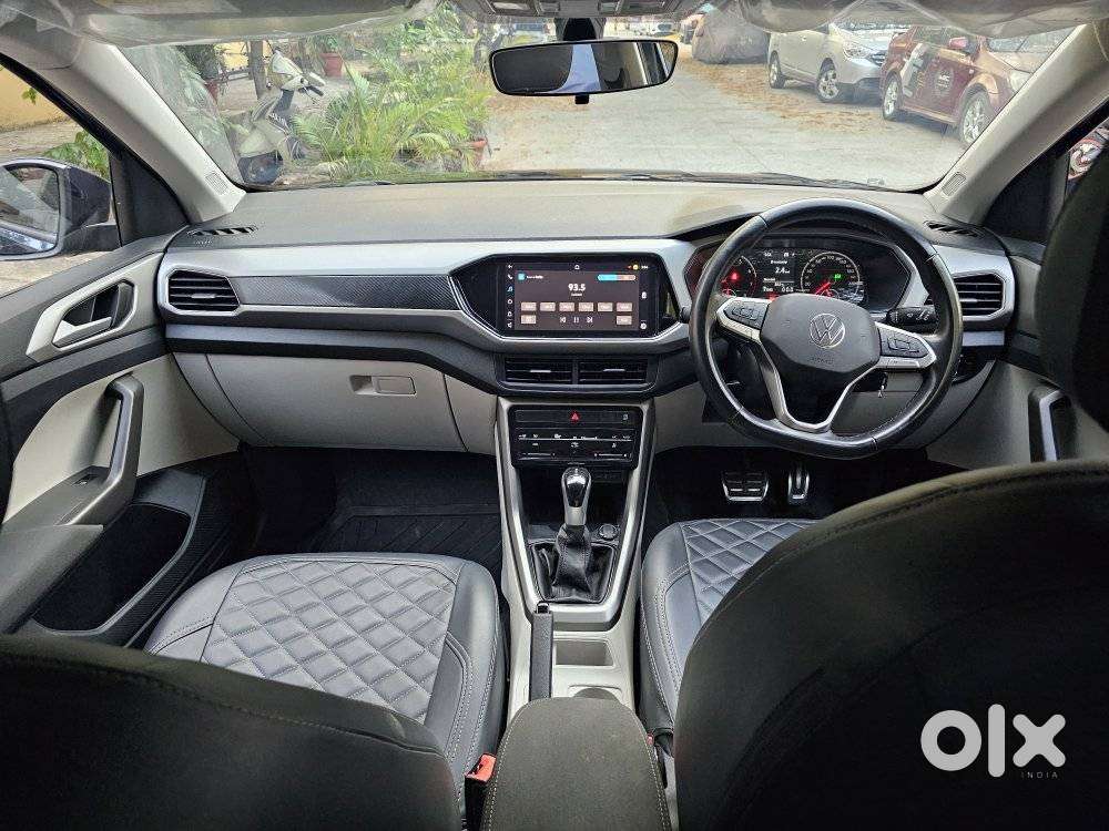 Volkswagen Taigun 1.0 Tsi Highline At, 2024, Petrol