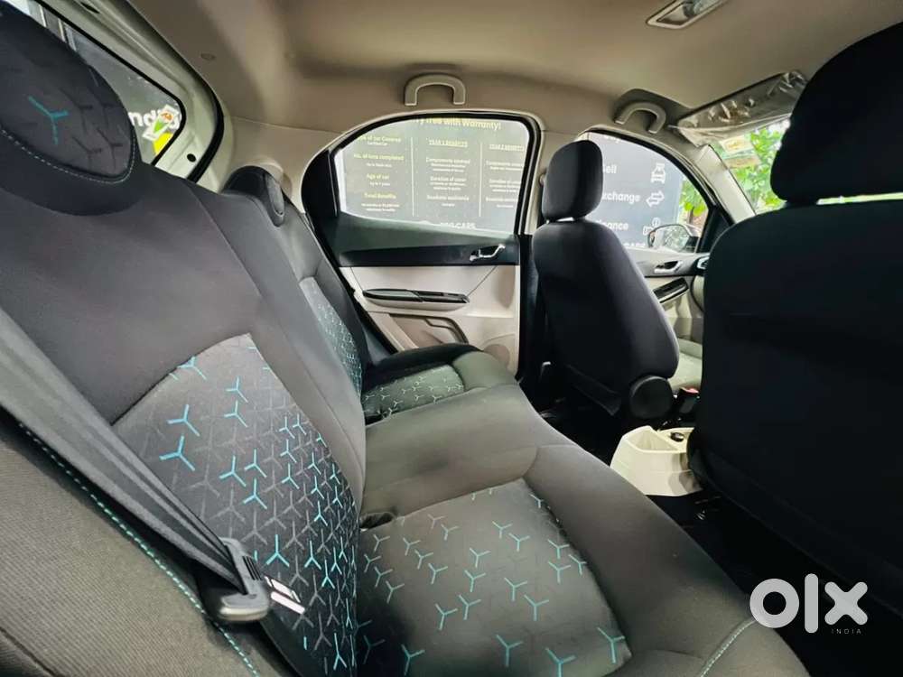 Tata Tiago Xza, 2018, Petrol