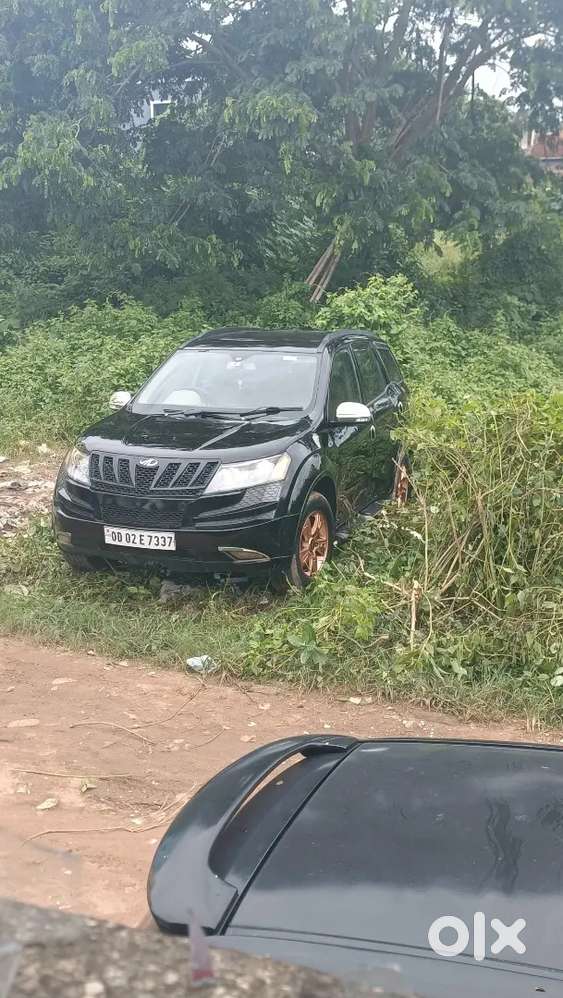 Mahindra Xuv500 2013 Diesel 120000 Km Driven