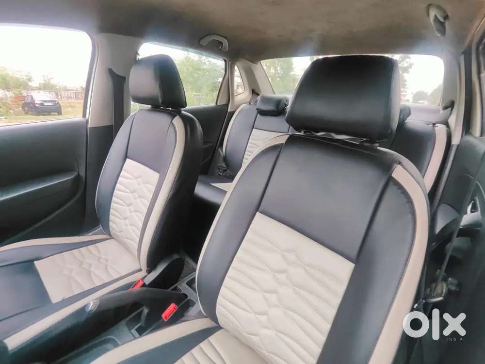  Volkswagen Ameo Top Modal