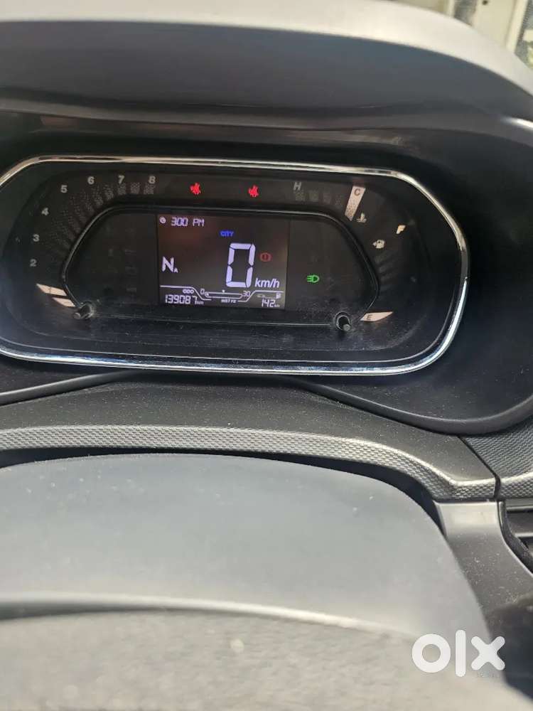 Tata Nexon 2021 Diesel Automatic  Well Maintained Car.