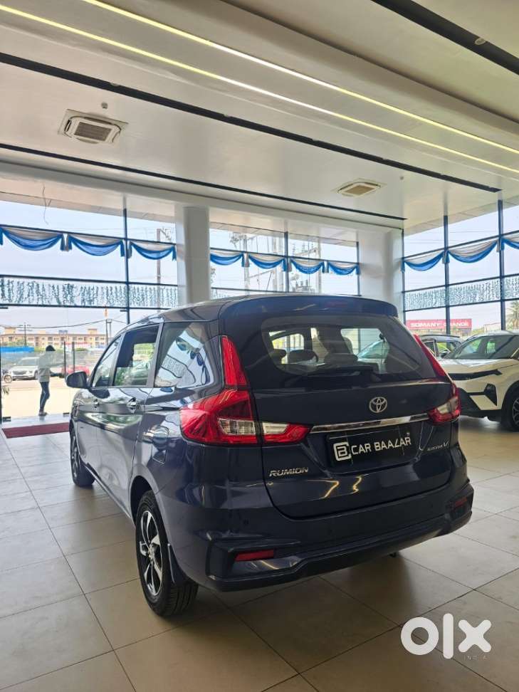 Toyota Rumion V At, 2023, Petrol
