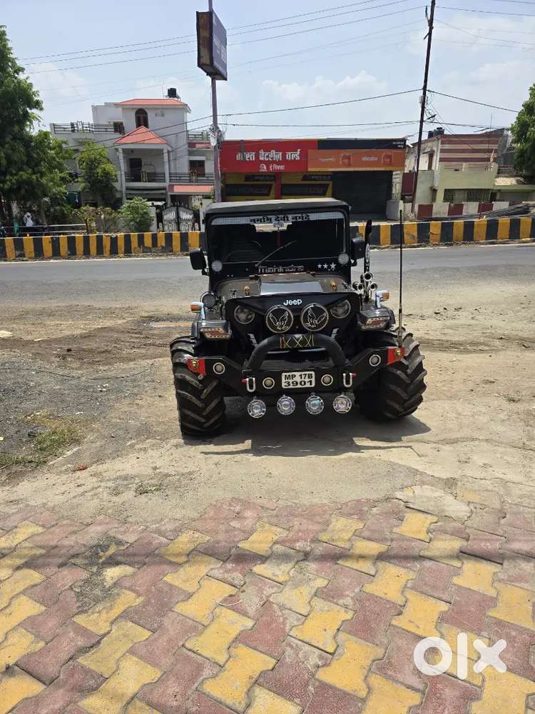 Modified Mahindra Thar With Ac And Convertible Option