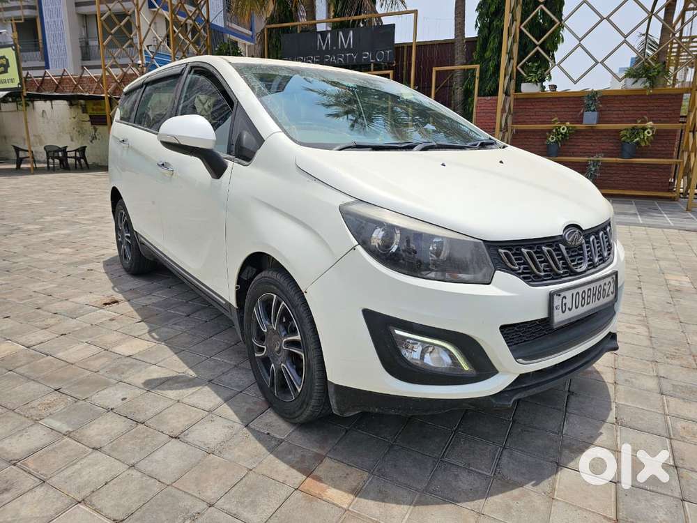 Mahindra Marazzo M8 8str, 2018, Diesel